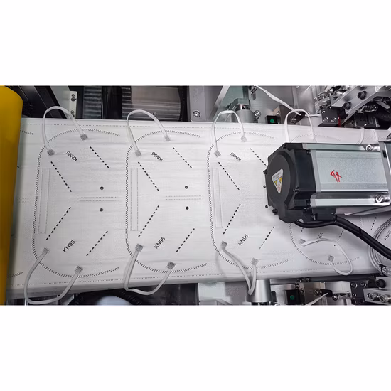 Gosunm 120PCS/Min European Standard Fpp2 Fpp3 Face Mask Making Machine KN95 Mask Making Machine Disposable Medical Surgical Valve N95 Mask Machine